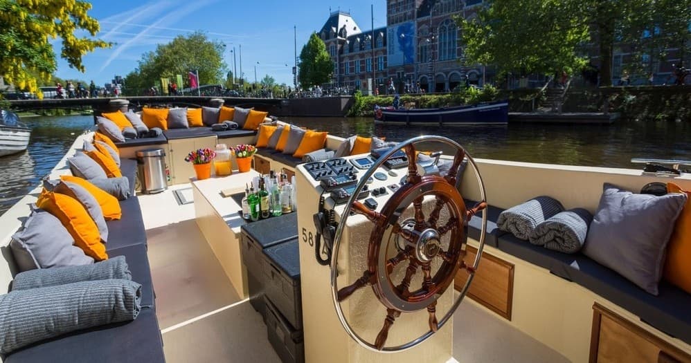 Canal Cruises with Amsterdam Boat Experience in Amsterdam