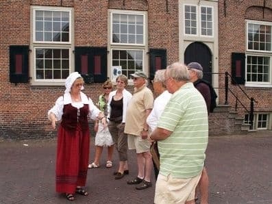 Land-Adventures in De Rijp: Historic Walking Tour with Guides