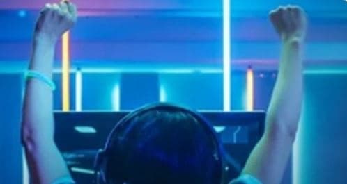 Indoor e-sports Experience at Reality Park in the City