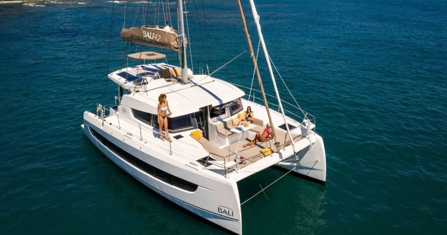 Sail Sarasota Bay in Luxury Aboard the 42’ Wanderlust Catamaran