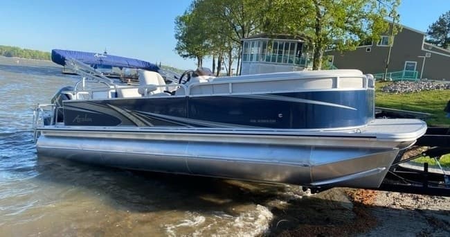 2022 Avalon Tritoon Pontoon Adventure on Lake Gaston, NC