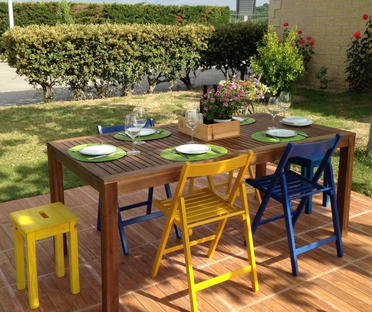 Savor The Flavors of La Rioja: Picnic and Guided Wine Tasting at Bohedal Vineyards