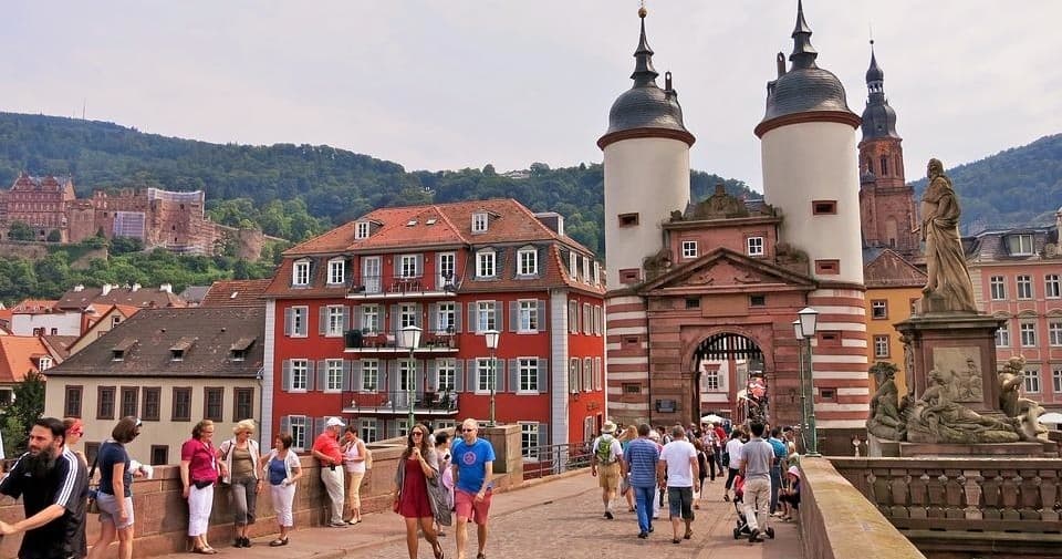 Land Adventures: Luxury Tour of Heidelberg with Henry Heidelberg Tours