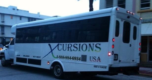 Miami Cultural Bus Tour & Bayside Marketplace Visit