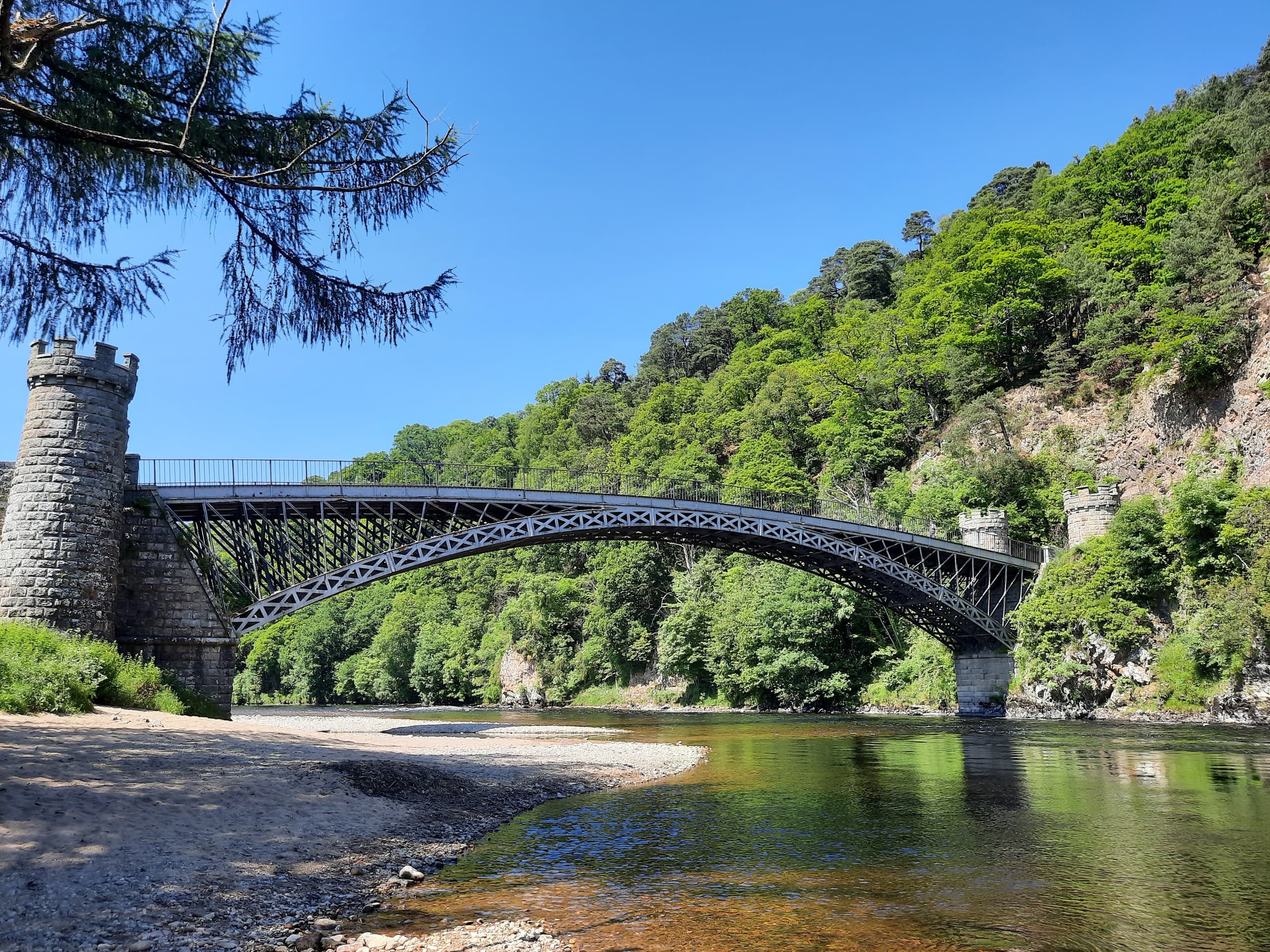 Outdoor Culture & Whisky Tour with More in Moray Tours and Transport