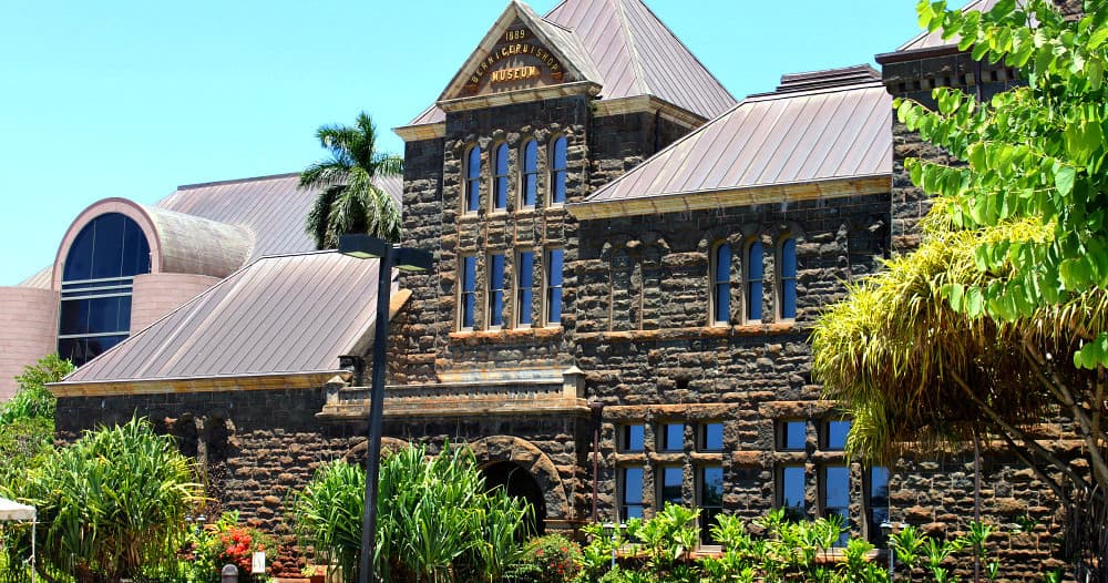Cultural Landmarks & Scenic Views with Aloha Cultural Tour