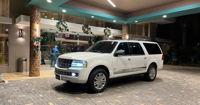 Boat Charters & Transfers with Herrera Taxi PR in Dorado