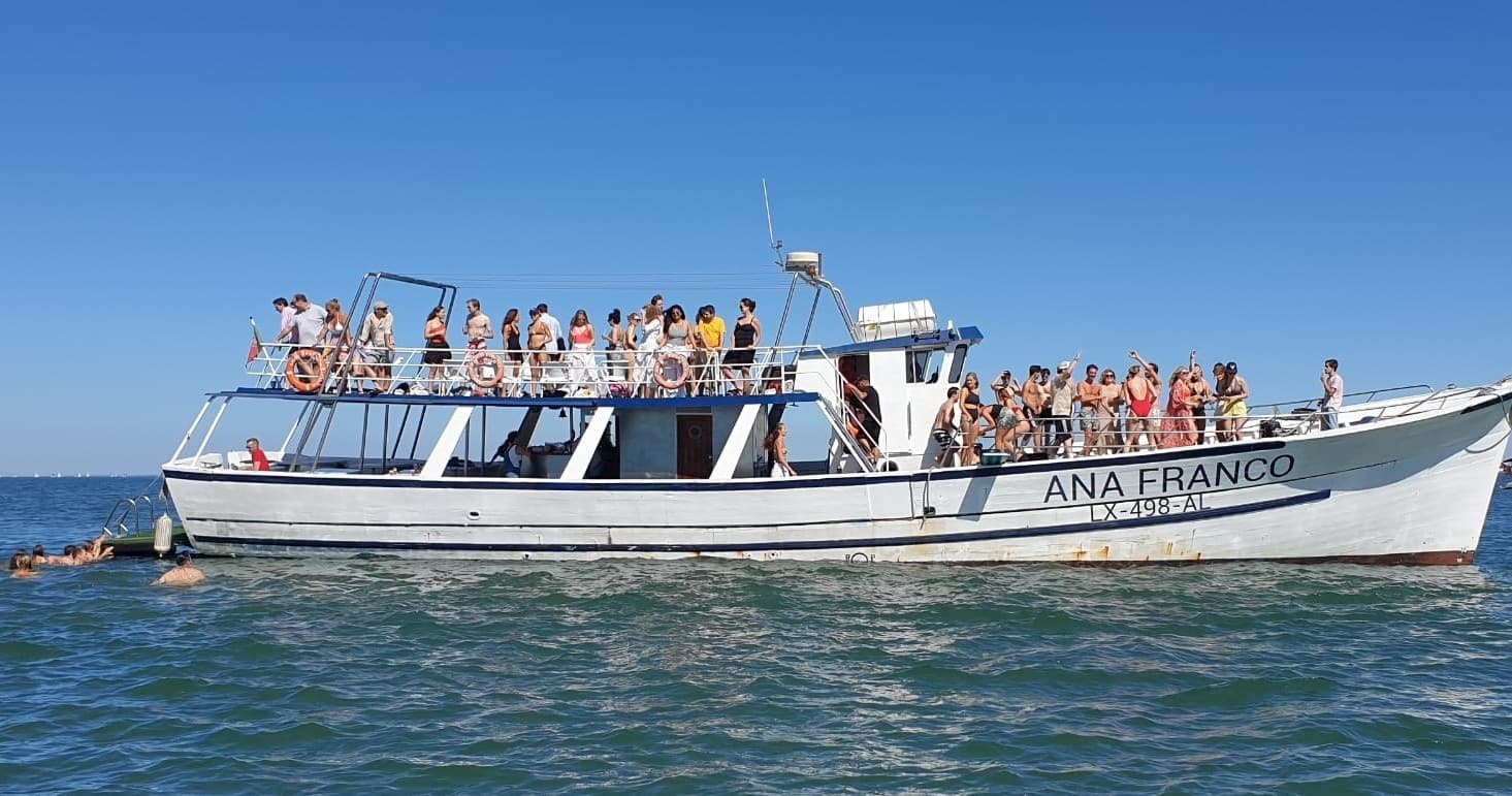 Tagus River Motor Boat Trip with Marlin Tours Lisbon