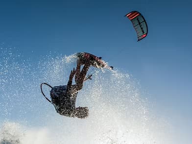 Kitesurfing in Weymouth with One Ten Kite & Wing LTD
