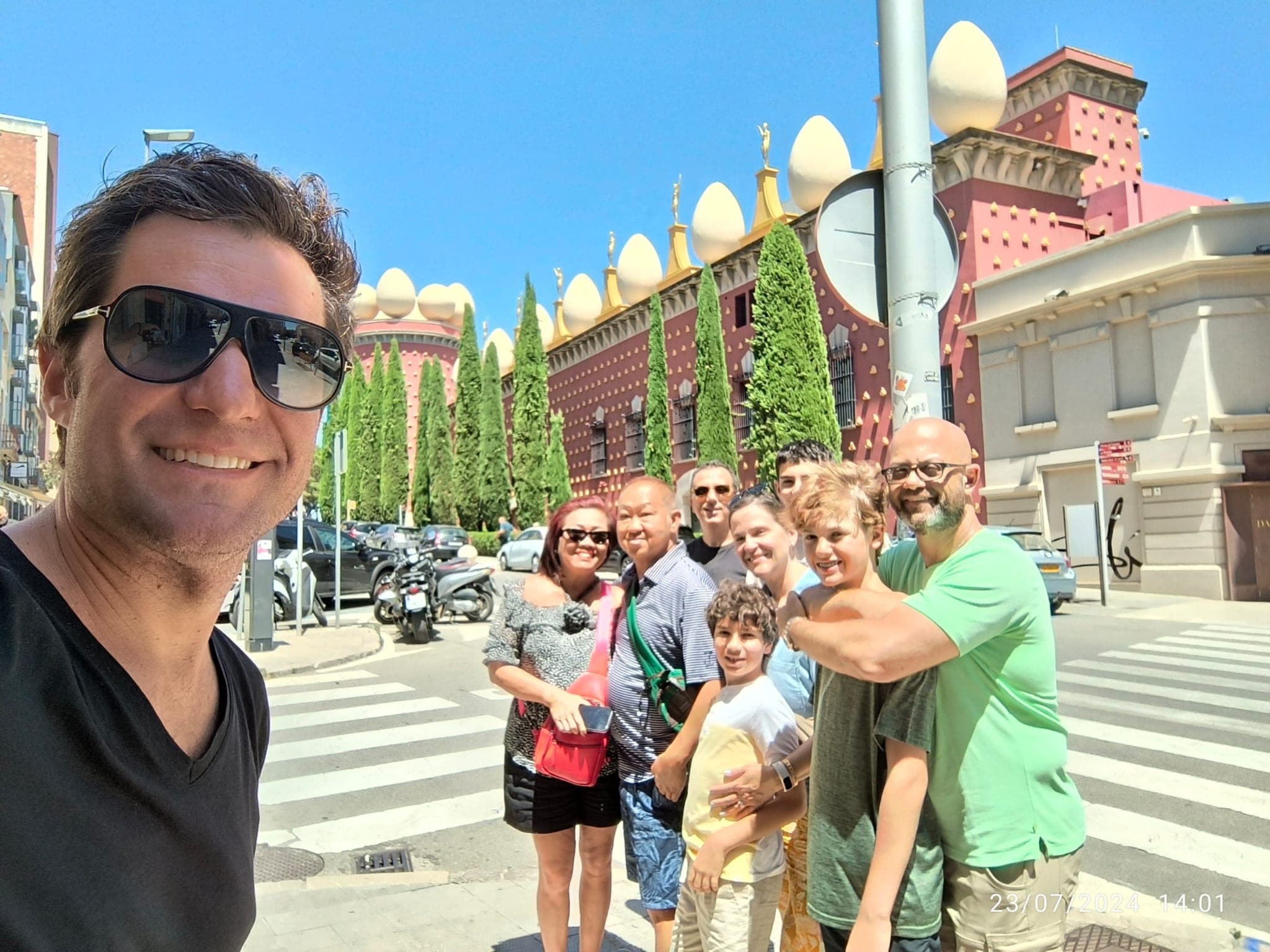 Cultural City Tour & Art in Girona with In Out Barcelona