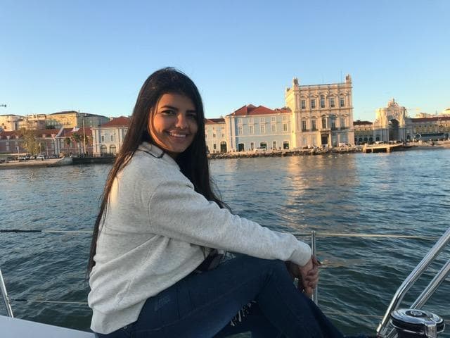 Lisbon Sightseeing Cruise by Rent a Boat