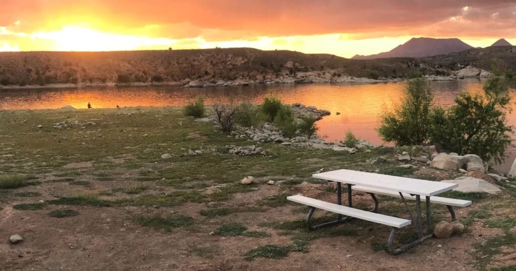 Water Activities & Gunlock State Park with Dig Paddlesports