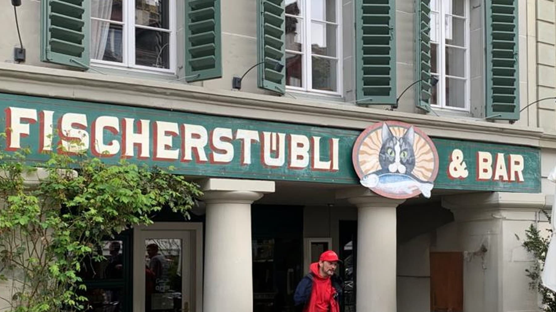 Schoggi Tour mit Salz: Chocolate Walking Experience in Bern's Old Town