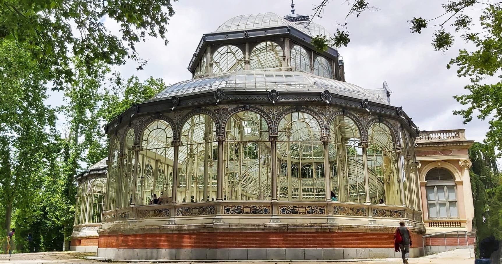 Walkative! Guides to The Royal Retiro Park in Madrid
