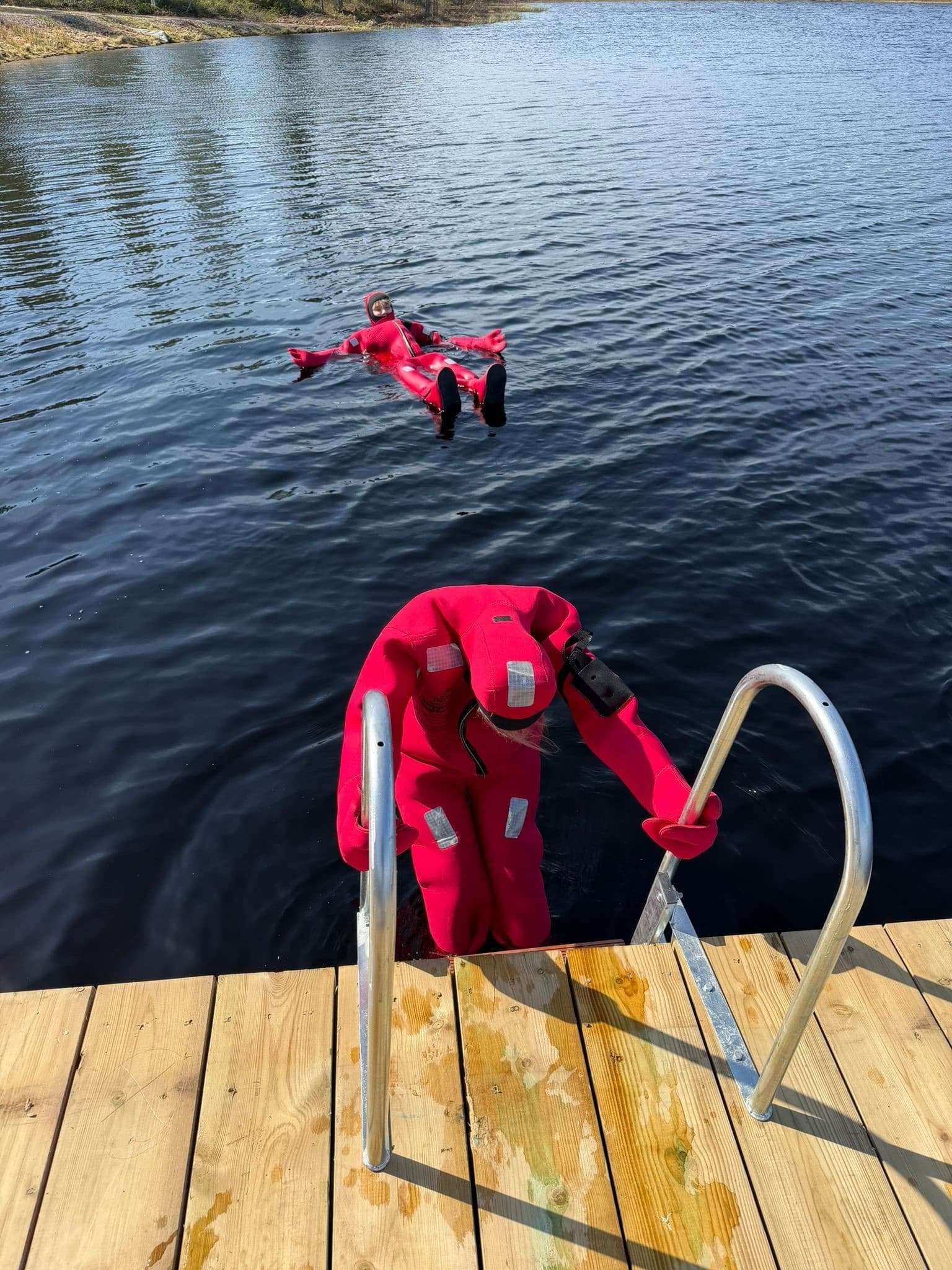 Forest Lake Floating Near Rovaniemi: 3-Hour Relaxing Float and Firepit BBQ photo 1