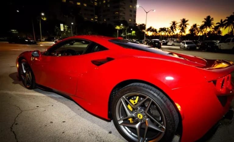 Miami Beach Luxury Car Photoshoot with Cristian Valles