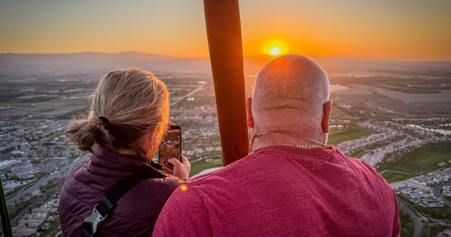 Private Hot Air Balloon Flight Over Sacramento Sunrise