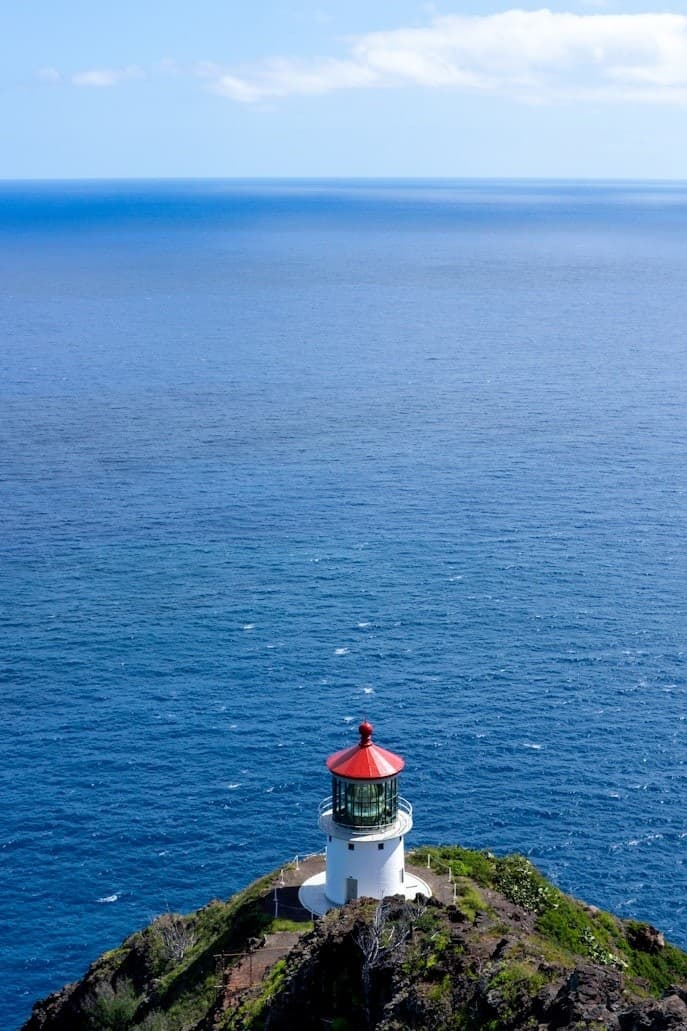 Mauka-to-Makai Half-Day Oahu Tour: Makapuu Lighthouse, Halona Blowhole & Diamond Head