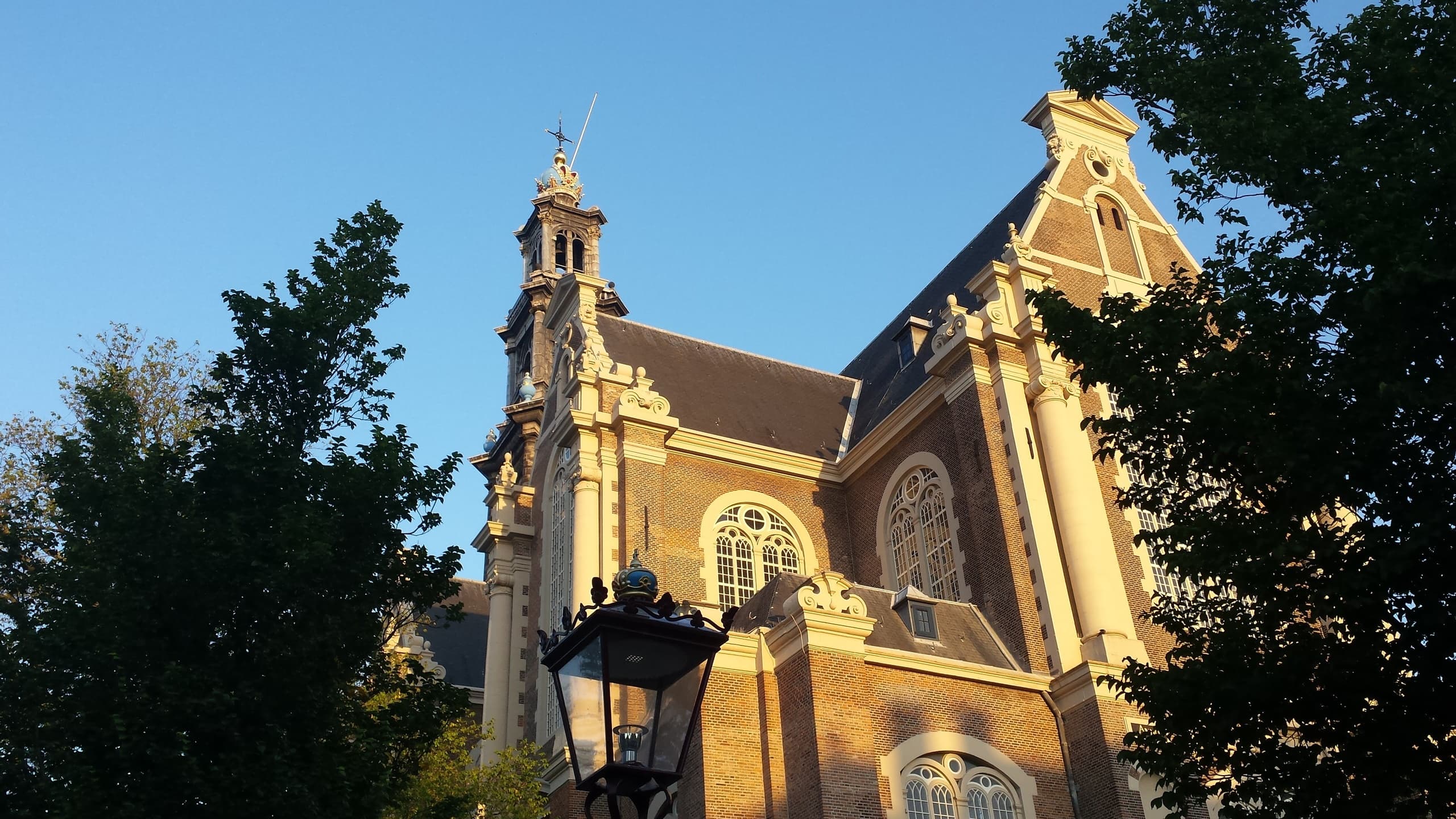 Amsterdam Architecture Tour by Historical Amsterdam Tours in North Holland