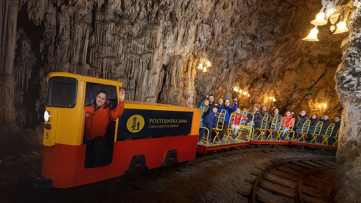 Postojnska Jama and Predjamski Grad: Slovenia’s Karst Cave Train and Cliffside Castle photo 2