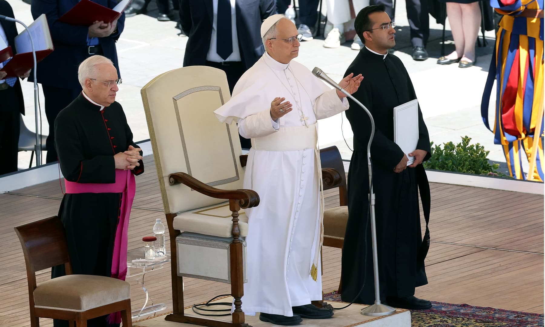 Papal Audience Experience in Roma with Show Me Italy