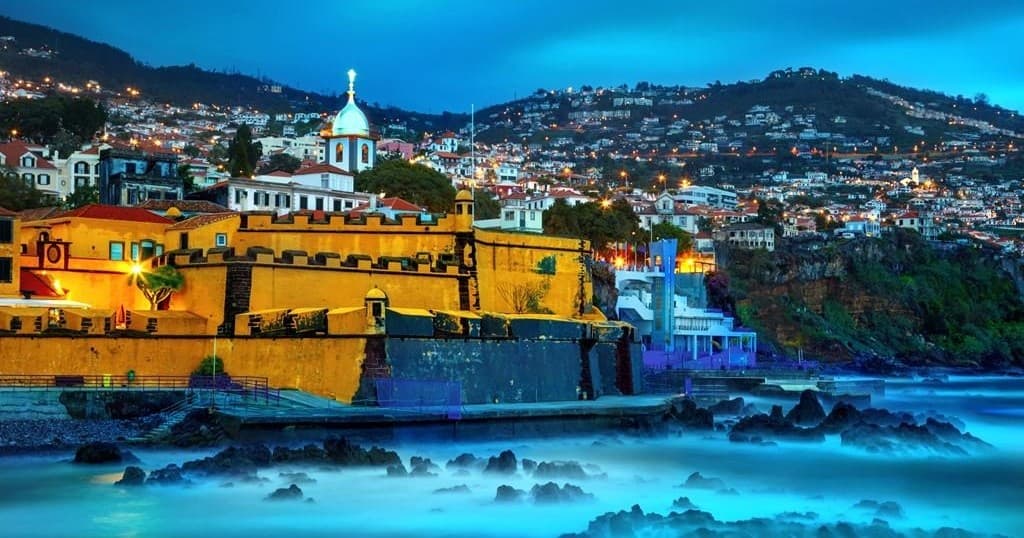 Night Tour & Tuk Madeira City Tours: Discover Funchal’s Nightlife