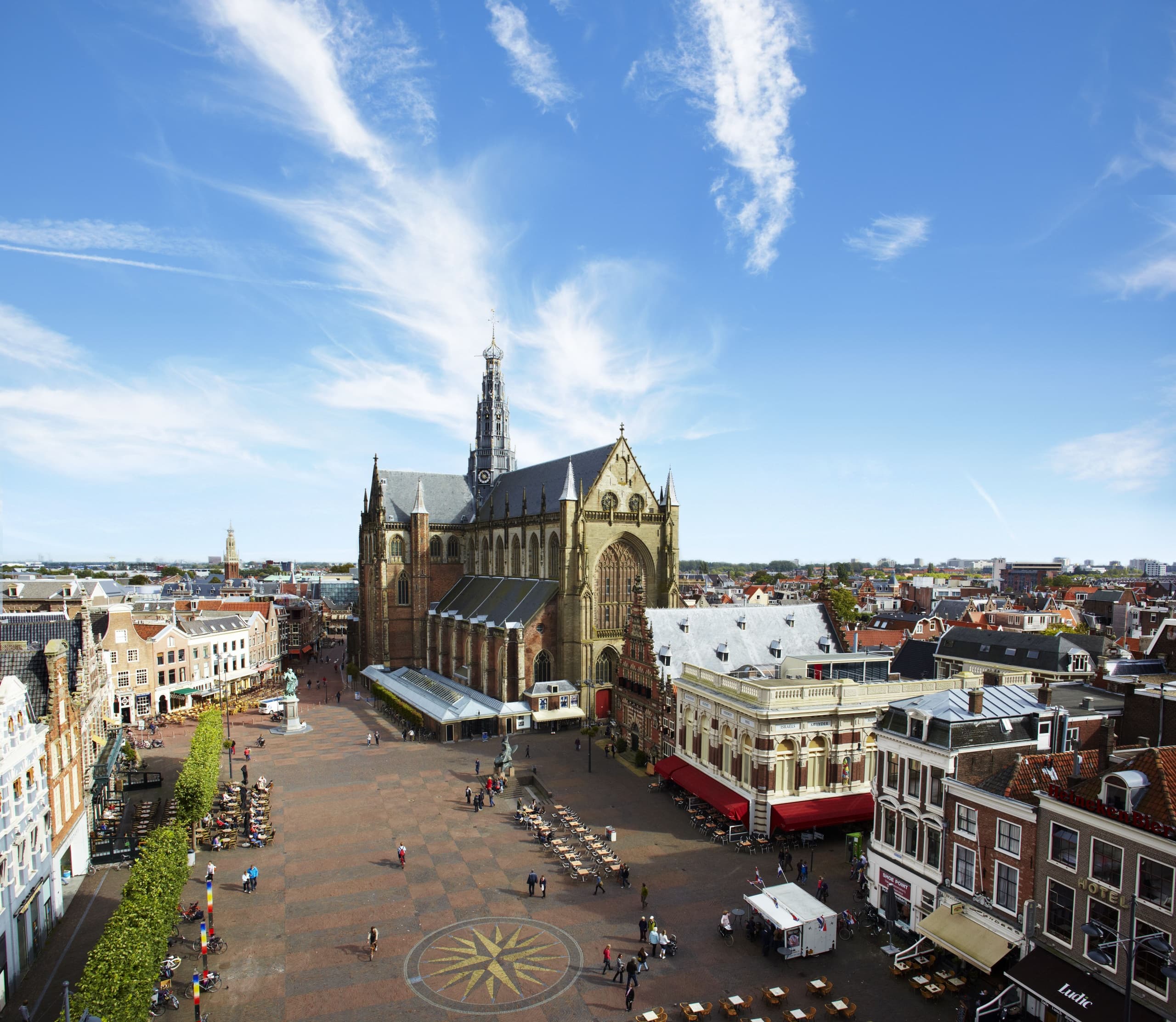 Free Tour de Haarlem by Camaleon Tours: City Walk Experience