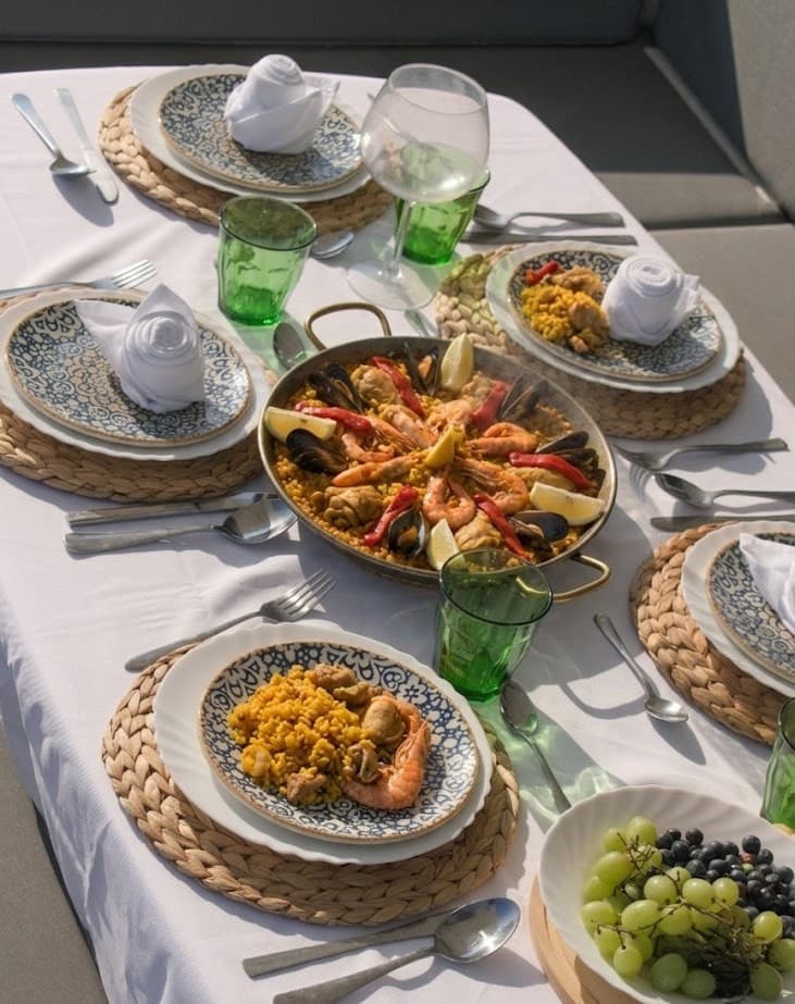 Catamaran Paella Dinner in Barcelona: Sunset Cruise on the Mediterranean