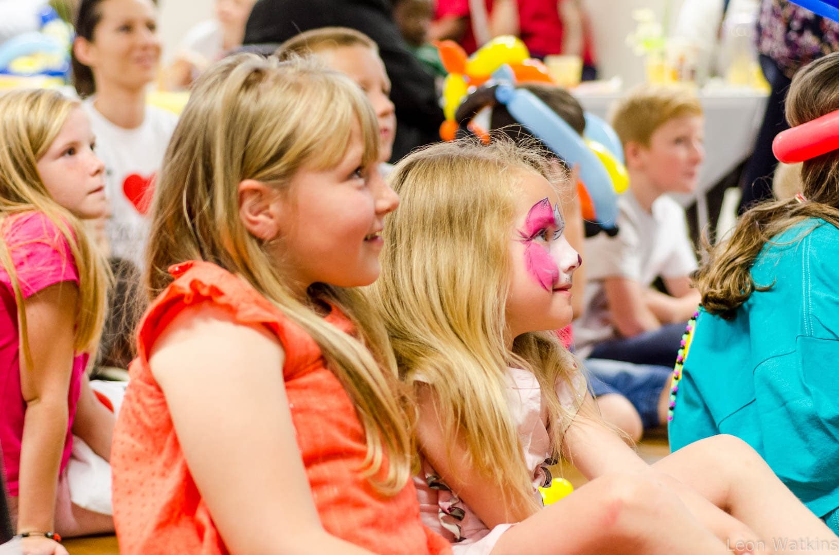 45-Minutes Show: Interactive Kids Magic, Giant Bubbles & Puppets in Toronto