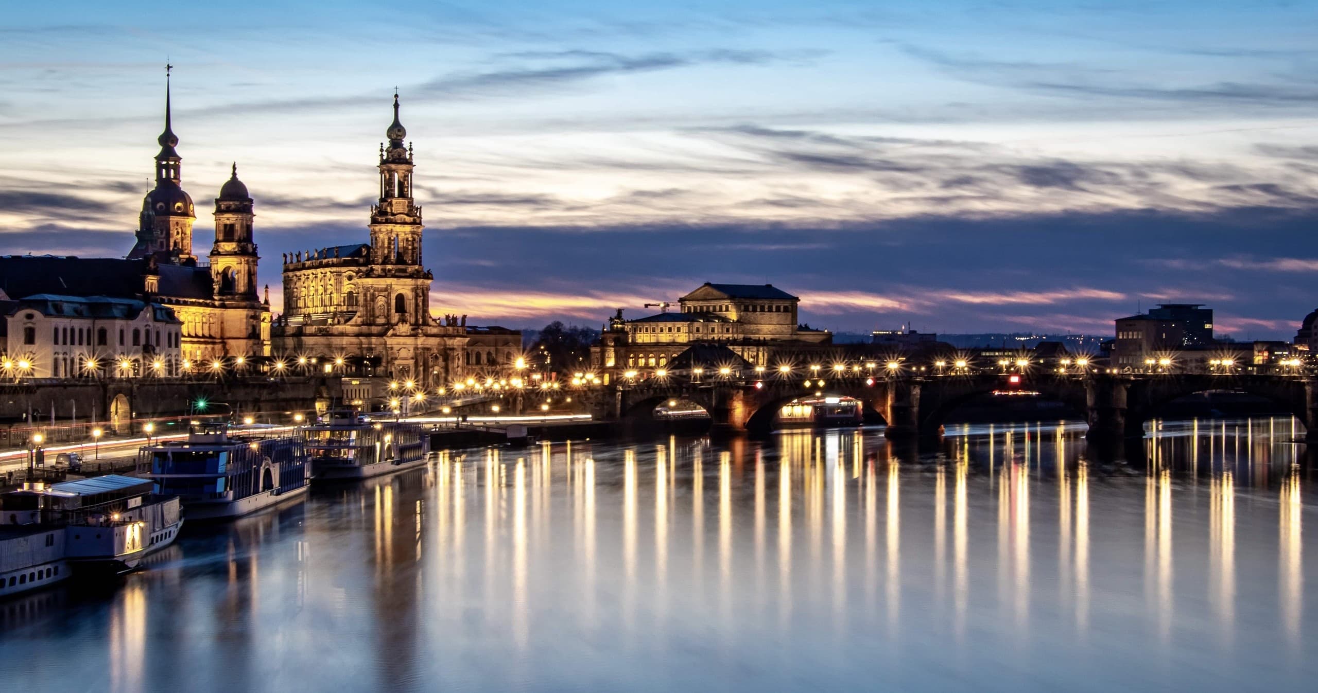 Dresden Old Town Walk with Walkative! - History Tour