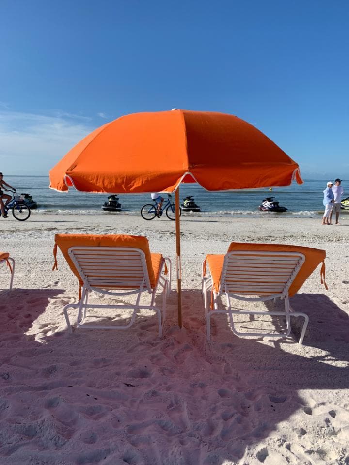 Beach Chair + Umbrella Rentals | Water Activities in Fort Myers Beach | Rentals