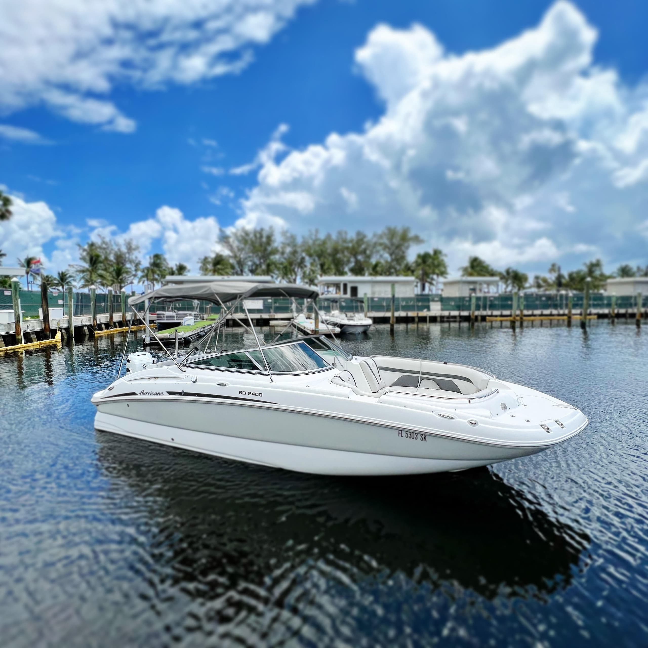 24' Lucky 13 Sundeck Boat Rental in Fort Lauderdale