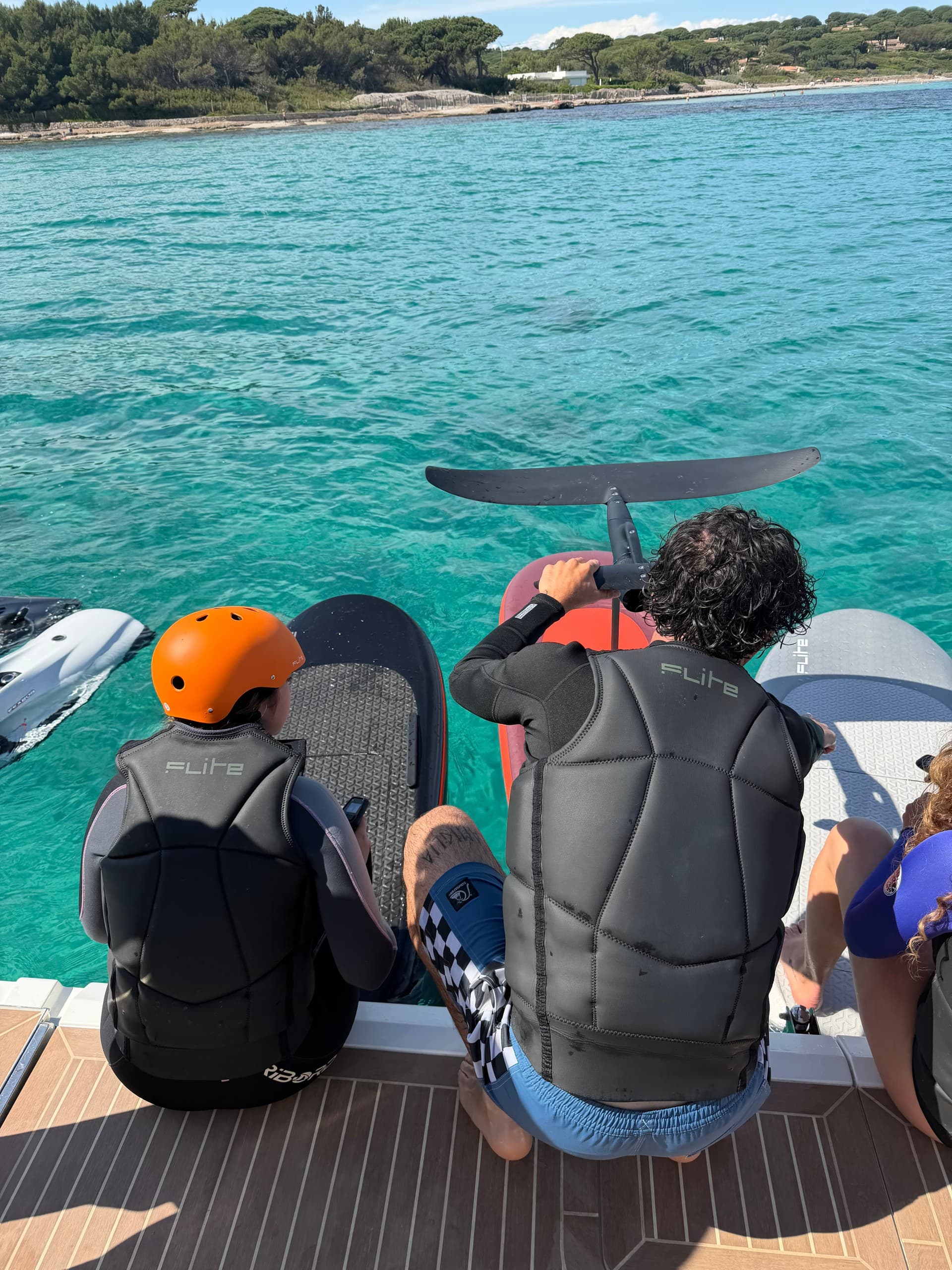 Six-Hour Efoil Adventure in the Bay of Saint-Tropez: Glide Above the Côte d’Azur