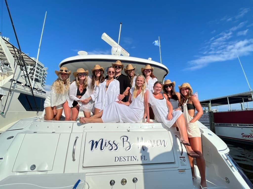 Afternoon Yacht Charter in Destin, Florida