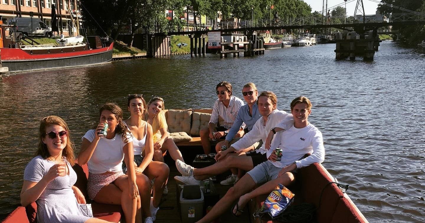 Private Canal Boat Tours with Boot Groningen B.V.