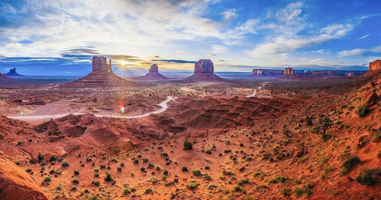 Grand Canyon & Monument Valley Flight & Ground Tour with Westwind Air Service
