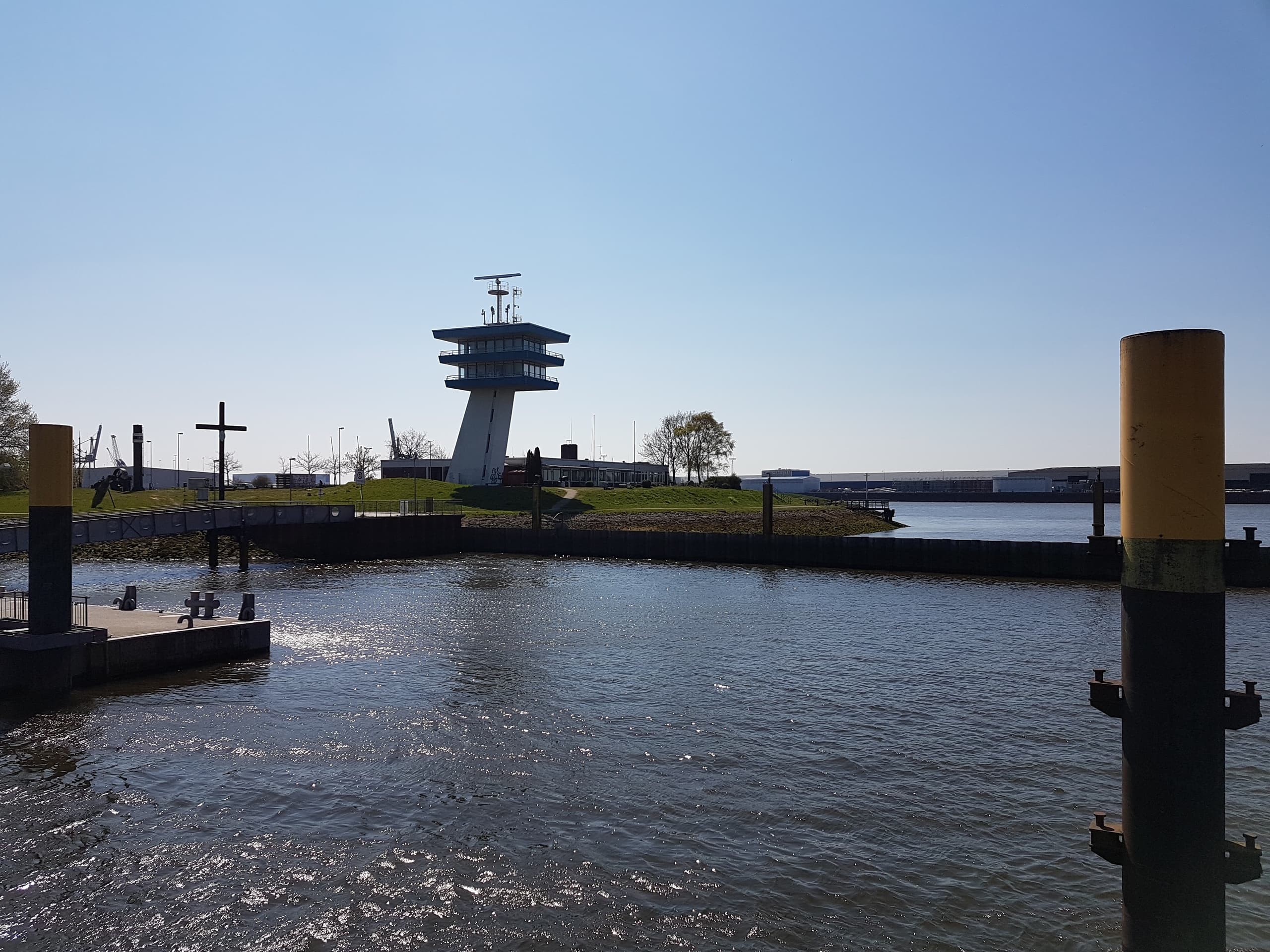 Water Activities: Scenic Boat Ride with Hal Över in Mittelsbüren