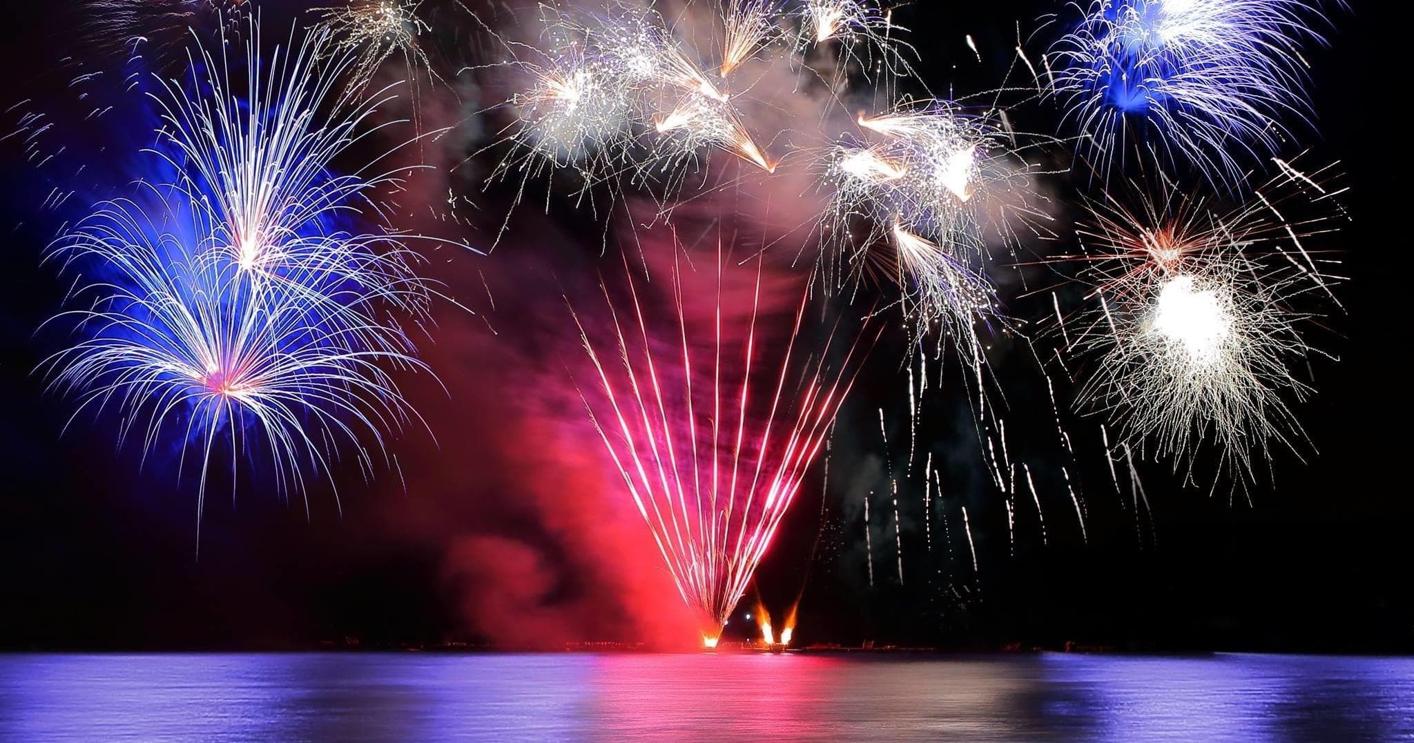 Vista Star Fireworks Cruise in Duluth, MN