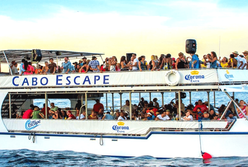 Snorkeling & Catamaran Fun with I Love Los Cabos