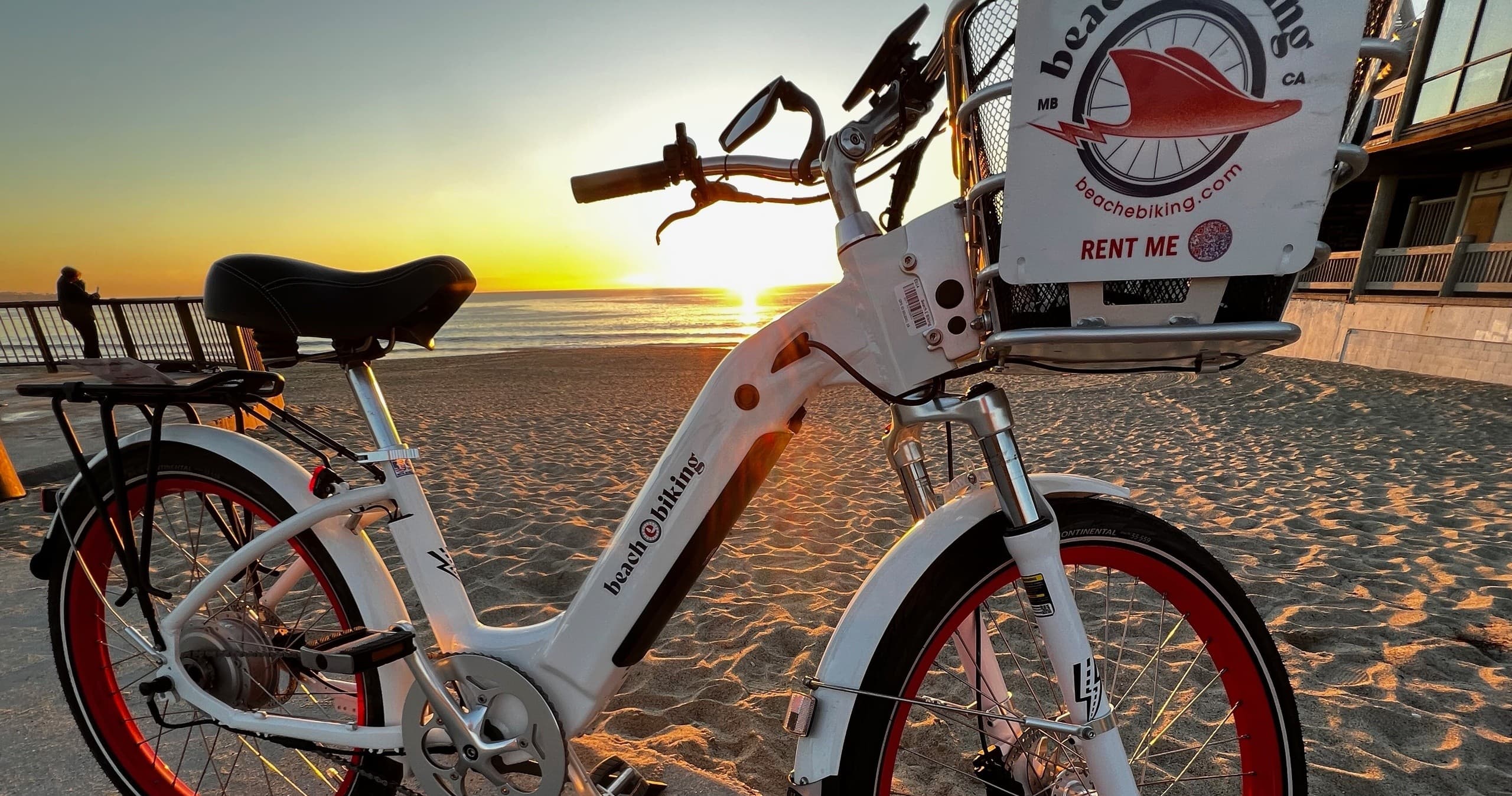 Explore Manhattan Beach with a 5 Day E-Bike Rental