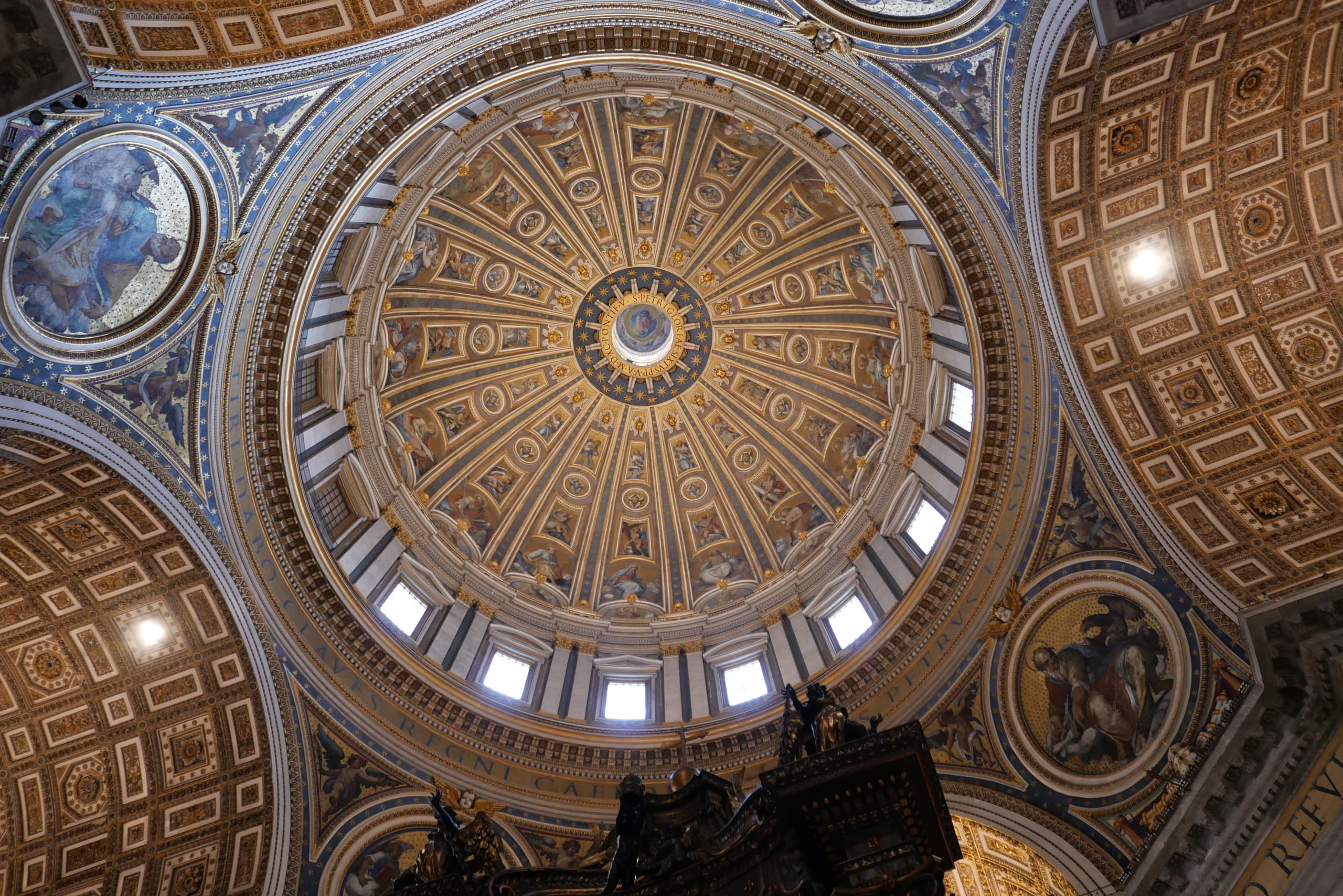 Guided Tour of St. Peter's Basilica & Dome with Touriks in Rome