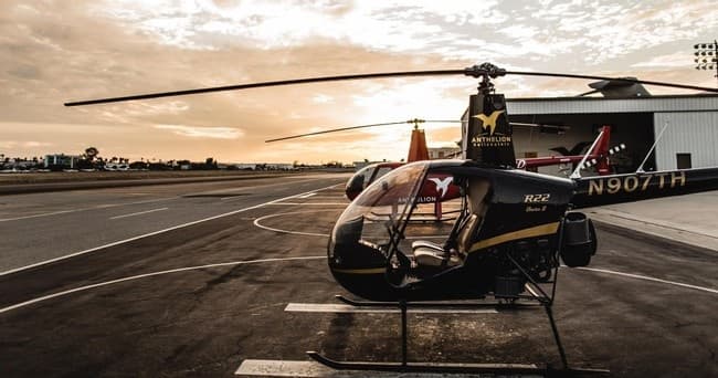 R22 Demo Flight Lesson in Long Beach, California