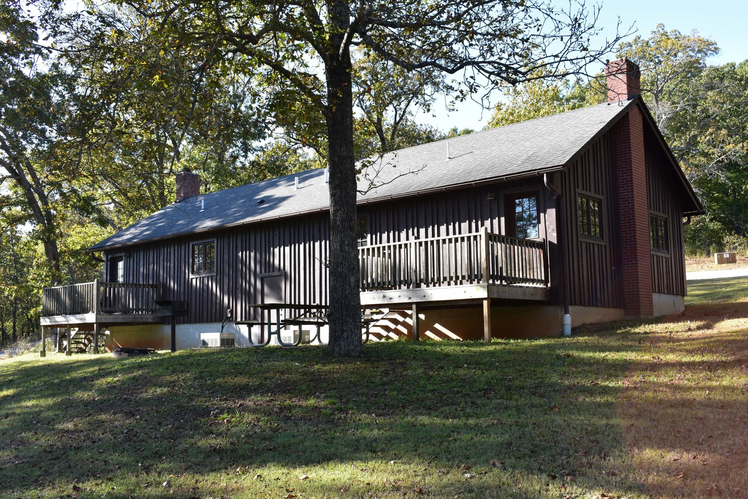 Cozy Cabin #12 Retreat in Meramec State Park, Missouri