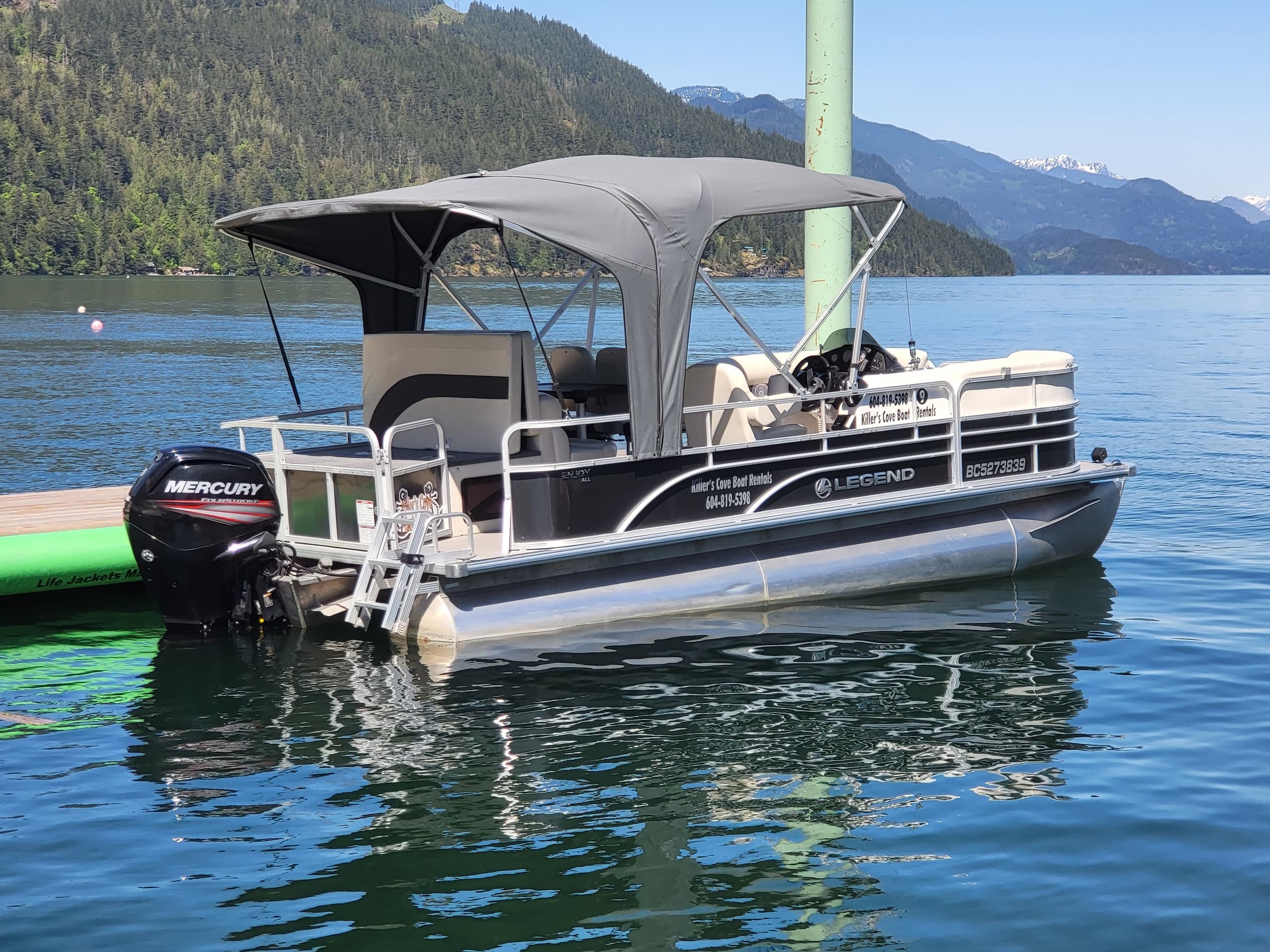 Water Activities & Killer's Cove Boat Rentals in Harrison Hot Springs