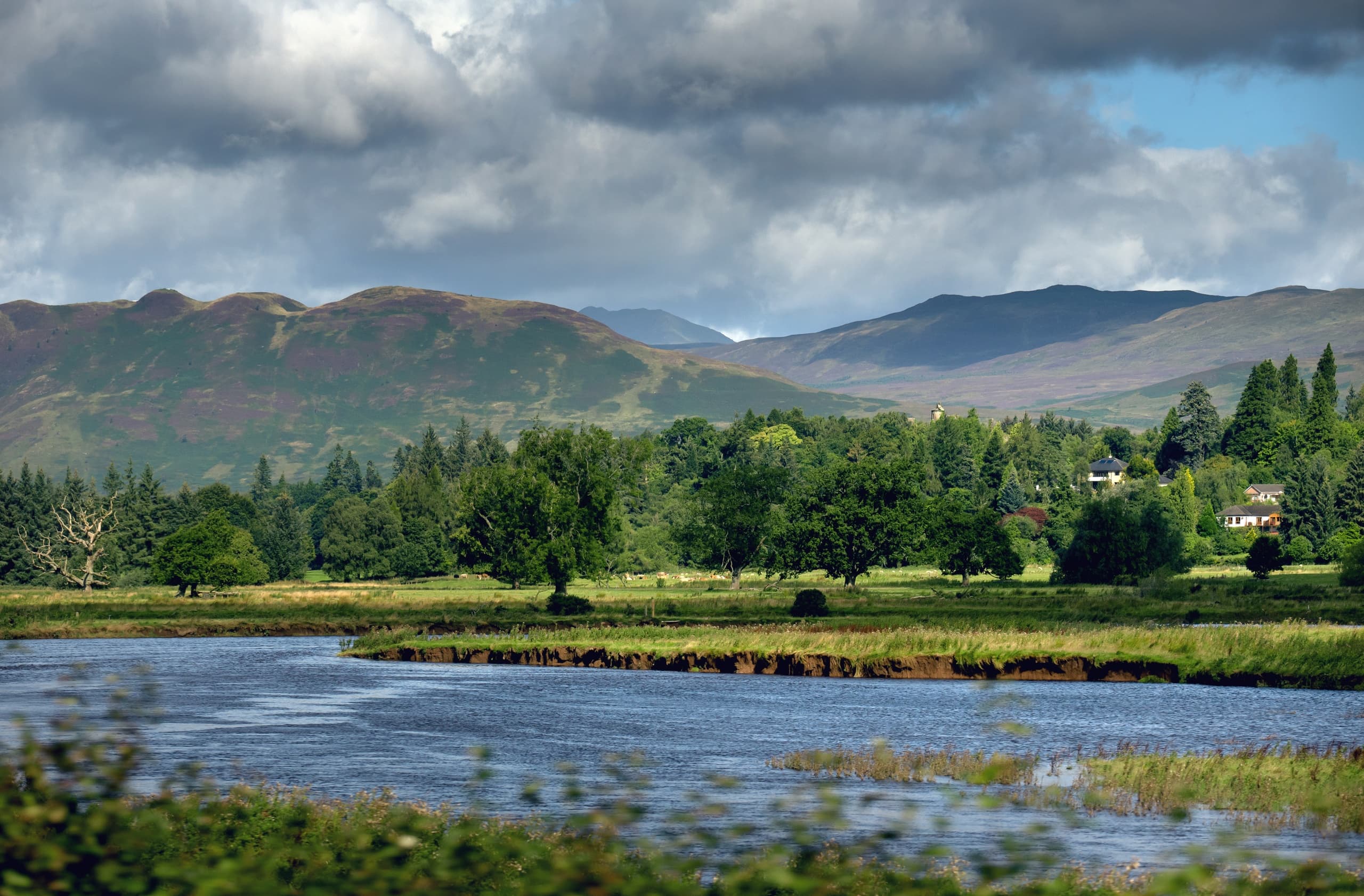 Edinburgh Day Trip: Loch Katrine, Hairy Coos & Blackness Castle photo 3