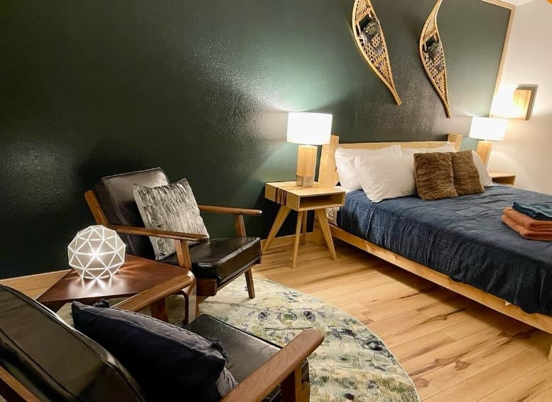 Summer Cabin Retreat at Snowhook Adventure Guides of Alaska