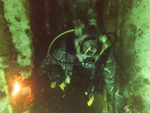 Advanced Open Water Diver Course — Fort Walton Beach Deep, Wreck & Night Dives