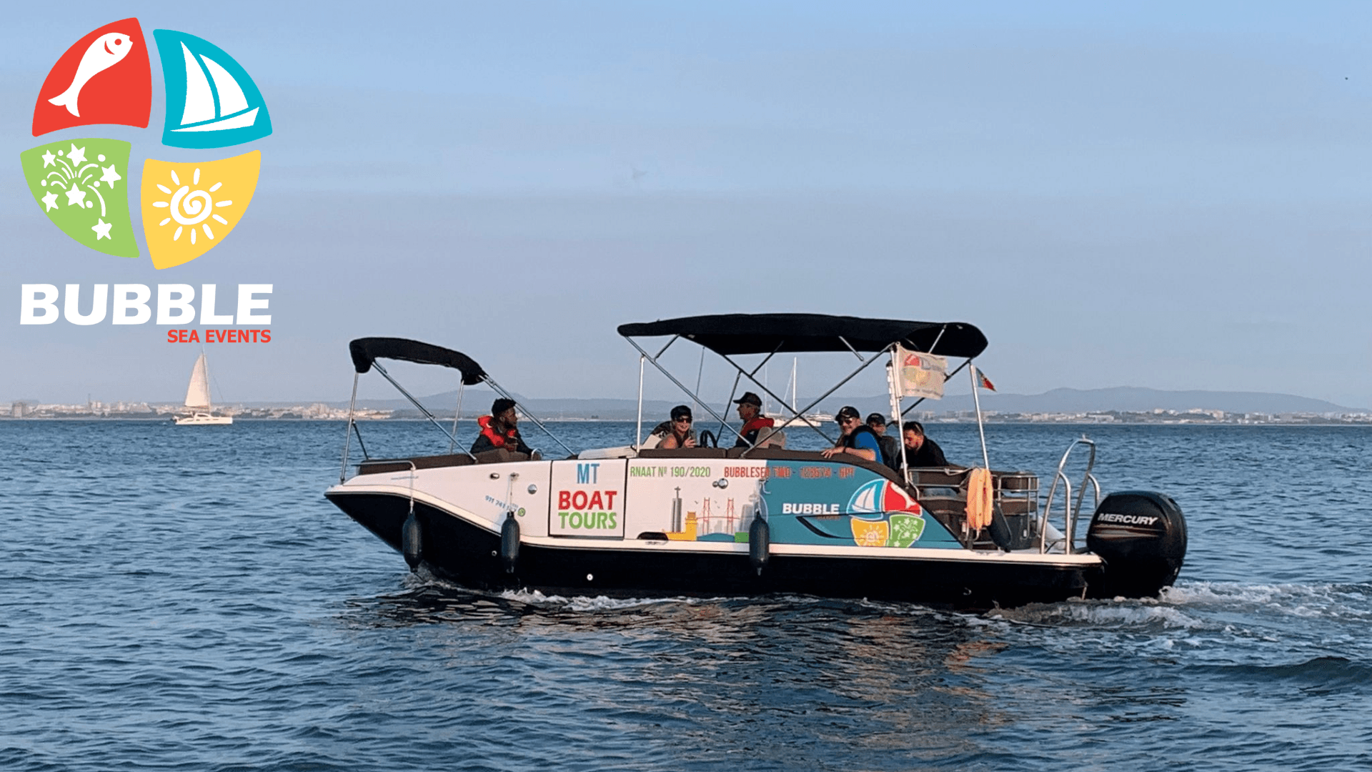 Lisbon Boat Tour with Champagne by Bubble Sea Events