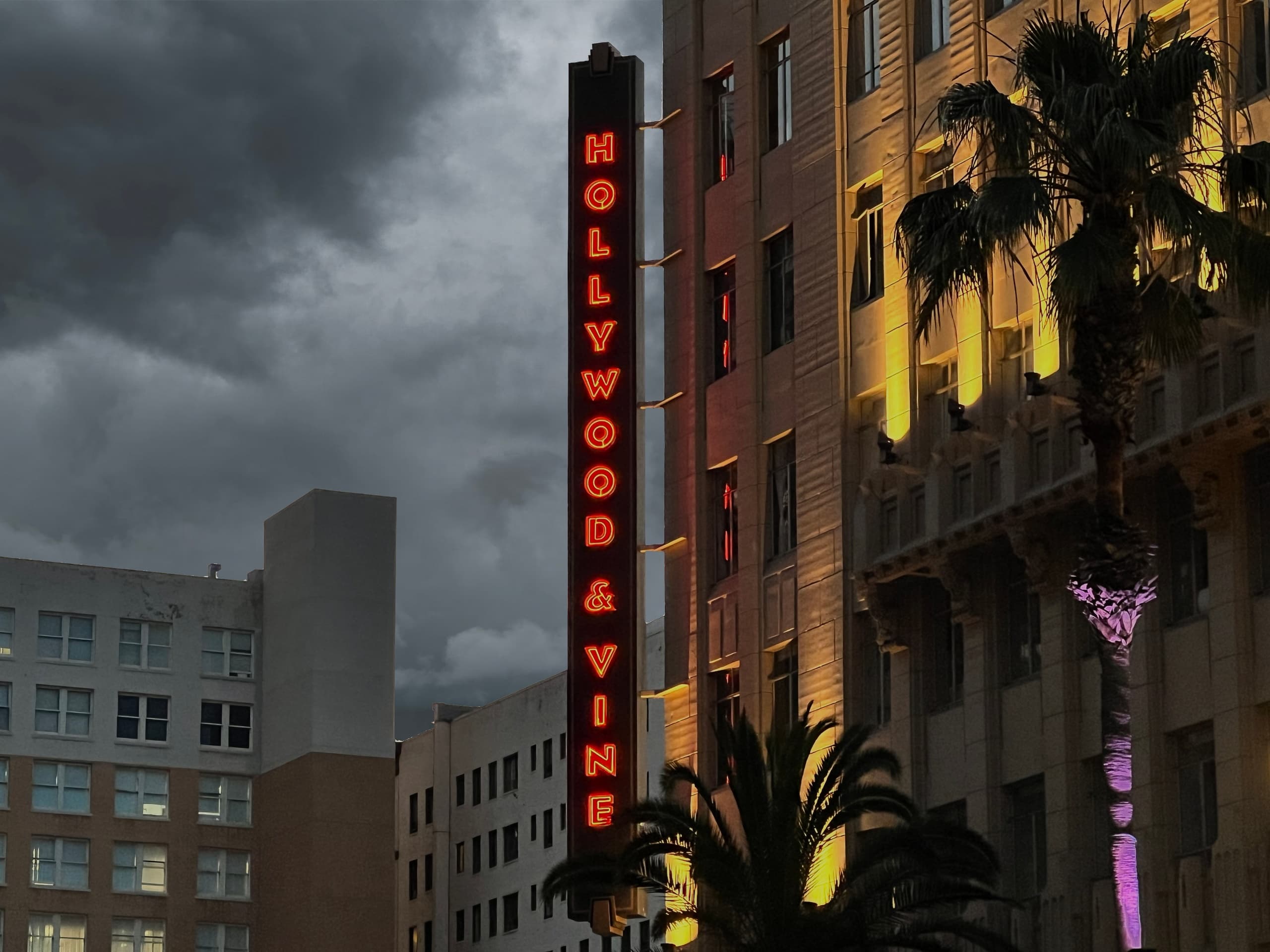 Hollywood Ghost Walk: Haunted History in Los Angeles