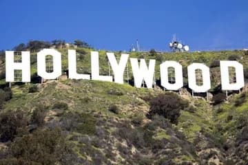 1 Hr Real Hollywood Sign Tour in Los Angeles